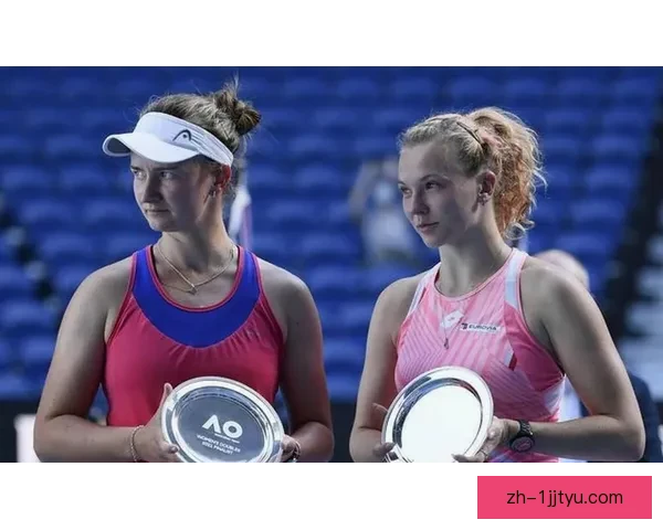 张帅梅尔滕斯携手挺进澳网女双次轮