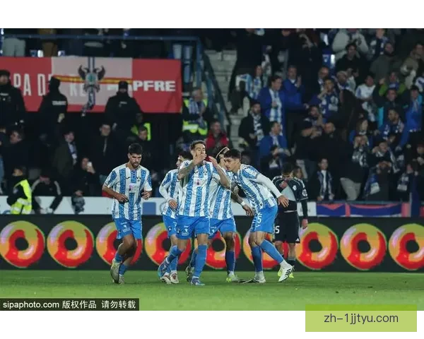 阿尔沙文皇马仅差巴萨阿韦洛亚败